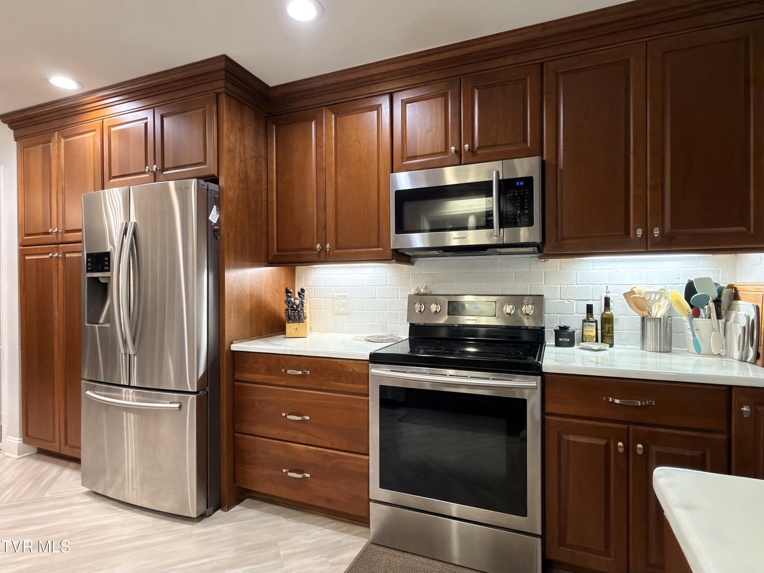 4417 Stagecoach Road Kingsport, TN 37664 - Photo 6 of 54 Kichen 6