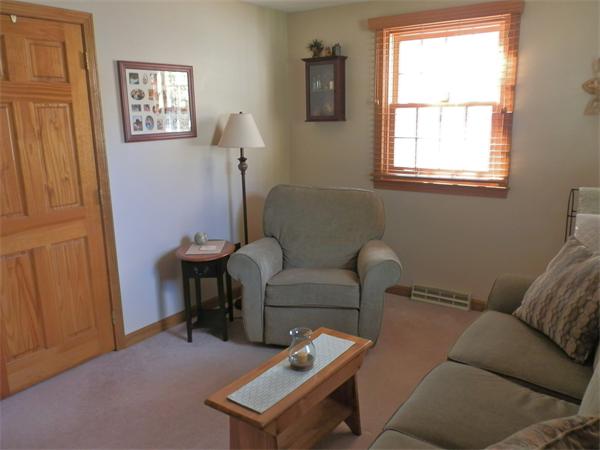 137 Nottingham Road Dracut, MA 01826 - Photo 14 of 27 Gallery Image 14
