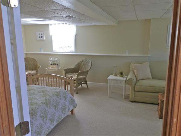 137 Nottingham Road Dracut, MA 01826 - Photo 20 of 27 Gallery Image 20