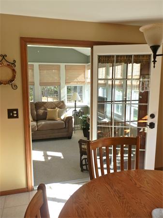 137 Nottingham Road Dracut, MA 01826 - Photo 8 of 27 Gallery Image 8