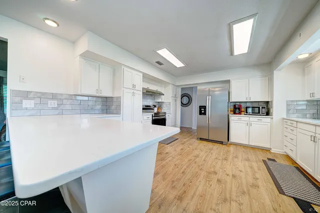 $2,700 | 2615 West 11th Street, Panama City, FL 32401