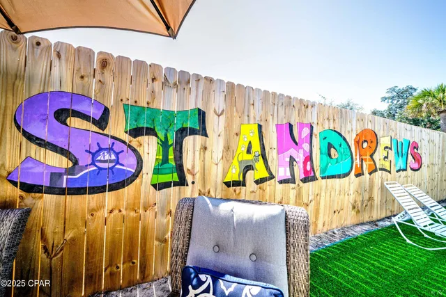 $2,700 | 2615 West 11th Street, Panama City, FL 32401