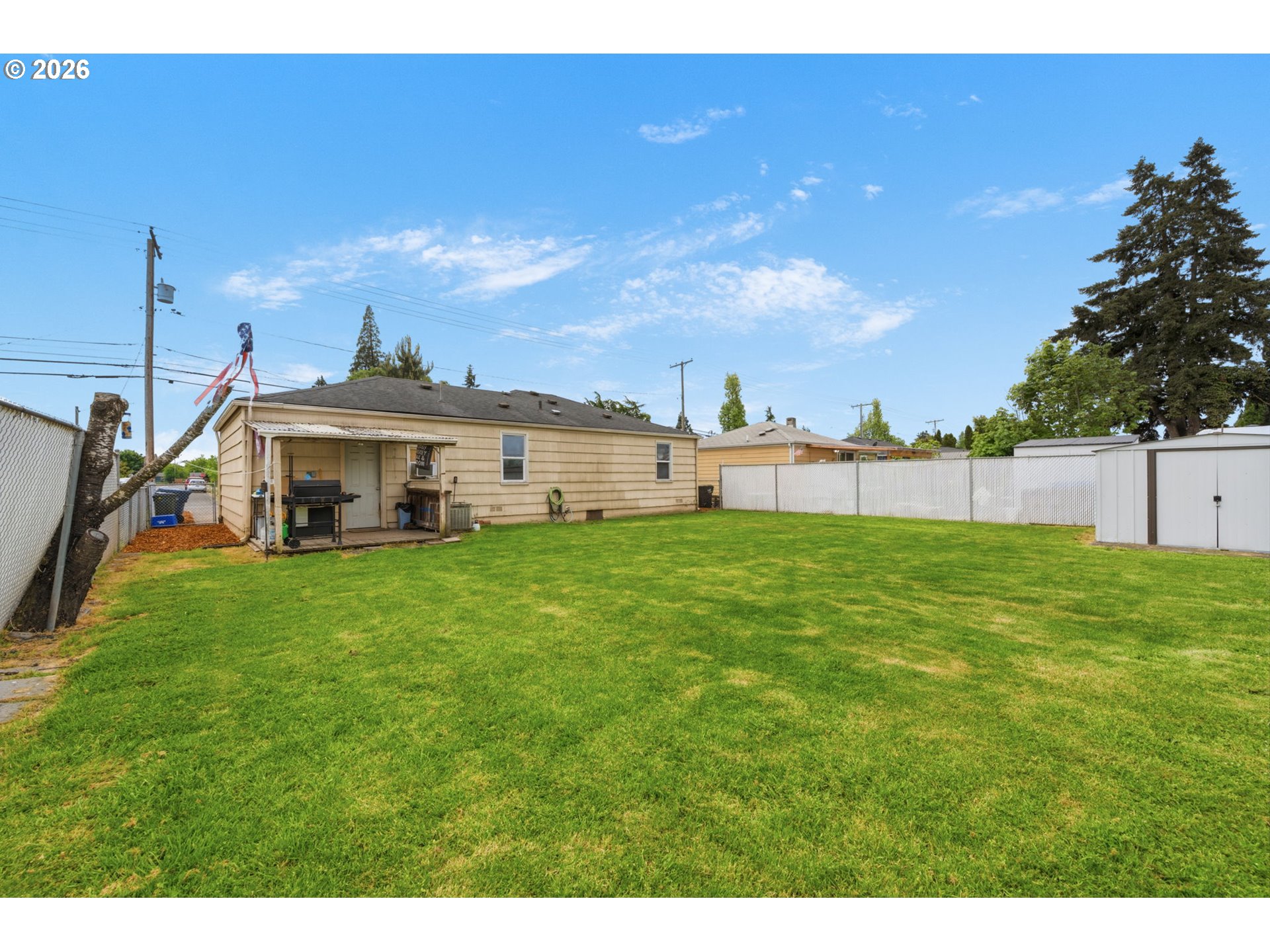 1992 J Street Springfield, OR 97477 - Photo 19 of 22