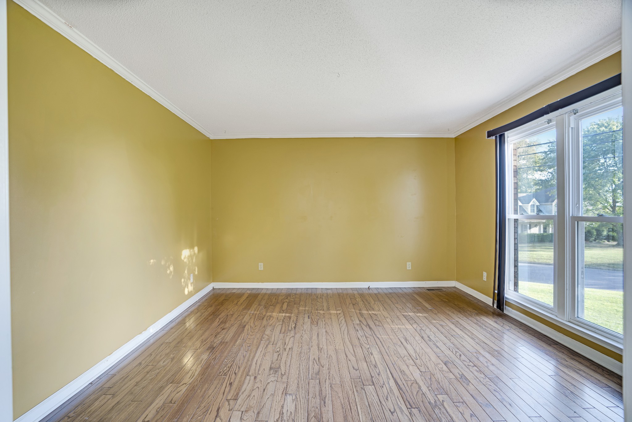 1353 West Rhett Butler Road Clarksville, TN 37042 - Photo 14 of 30 Gallery Image 14