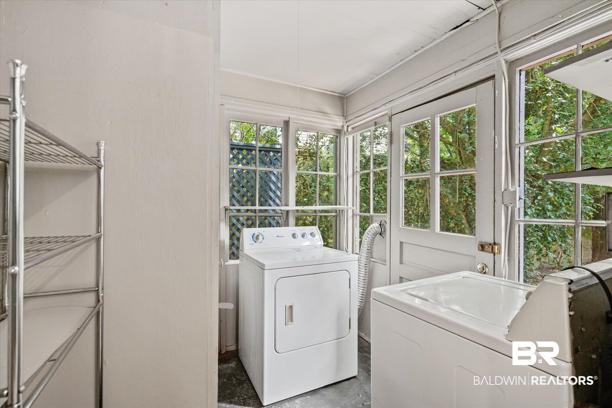 1159 Palmetto Street Mobile, AL 36604 - Photo 13 of 21 Washroom featuring independent washer and dryer
