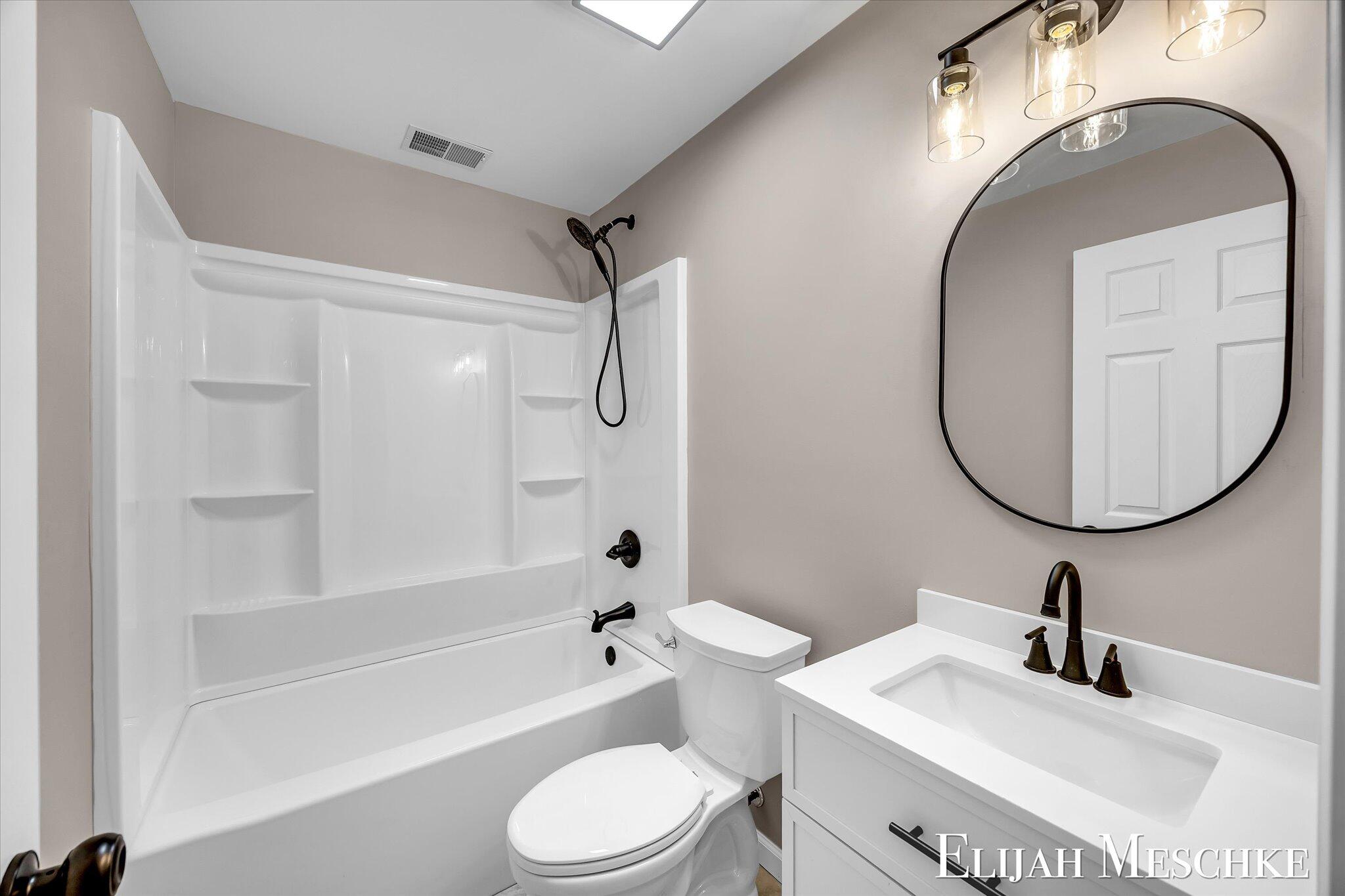 5630 Copper Sands Run Fruitport, MI 49415 - Photo 34 of 45 34-K1J19592