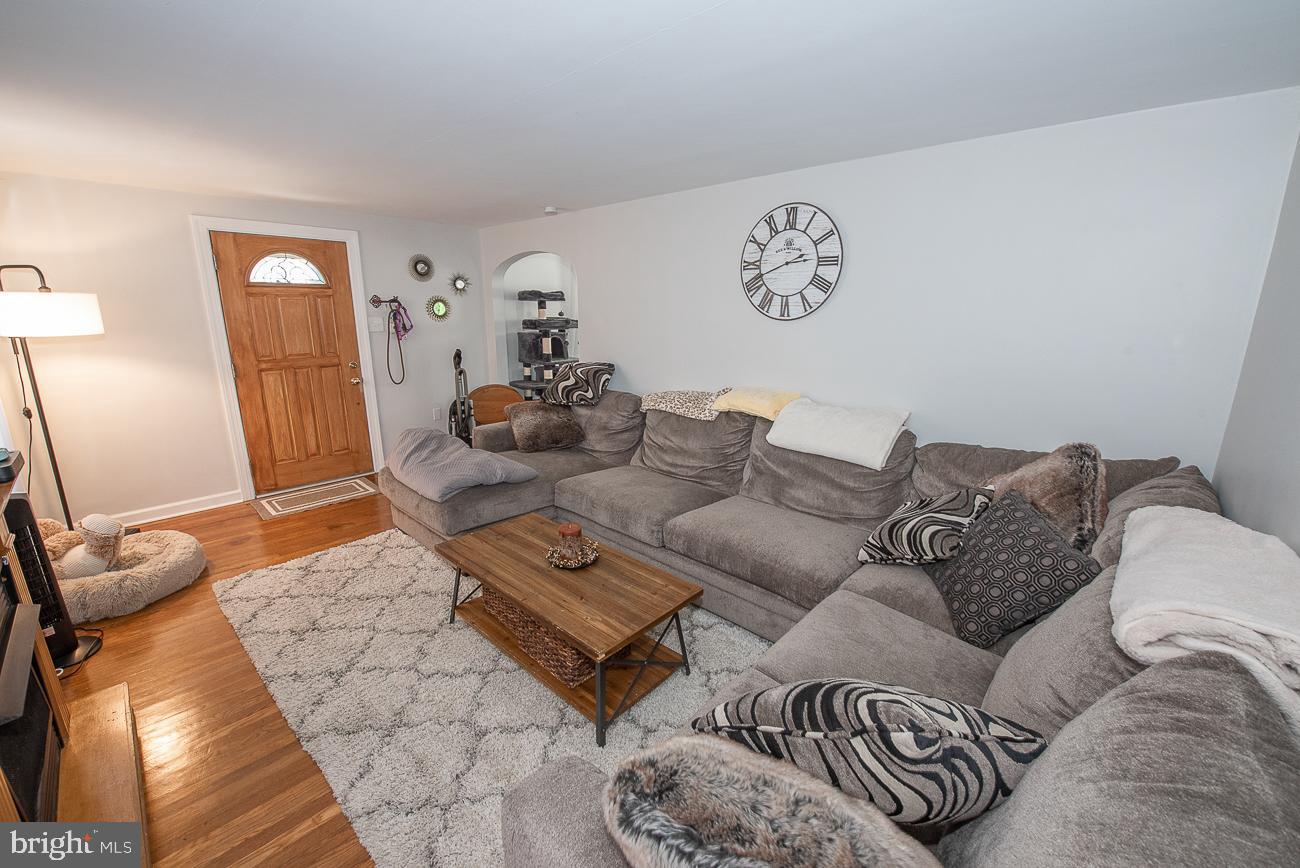 709 Braxton Road Ridley Park, PA 19078 - Photo 9 of 36 Gallery Image 9