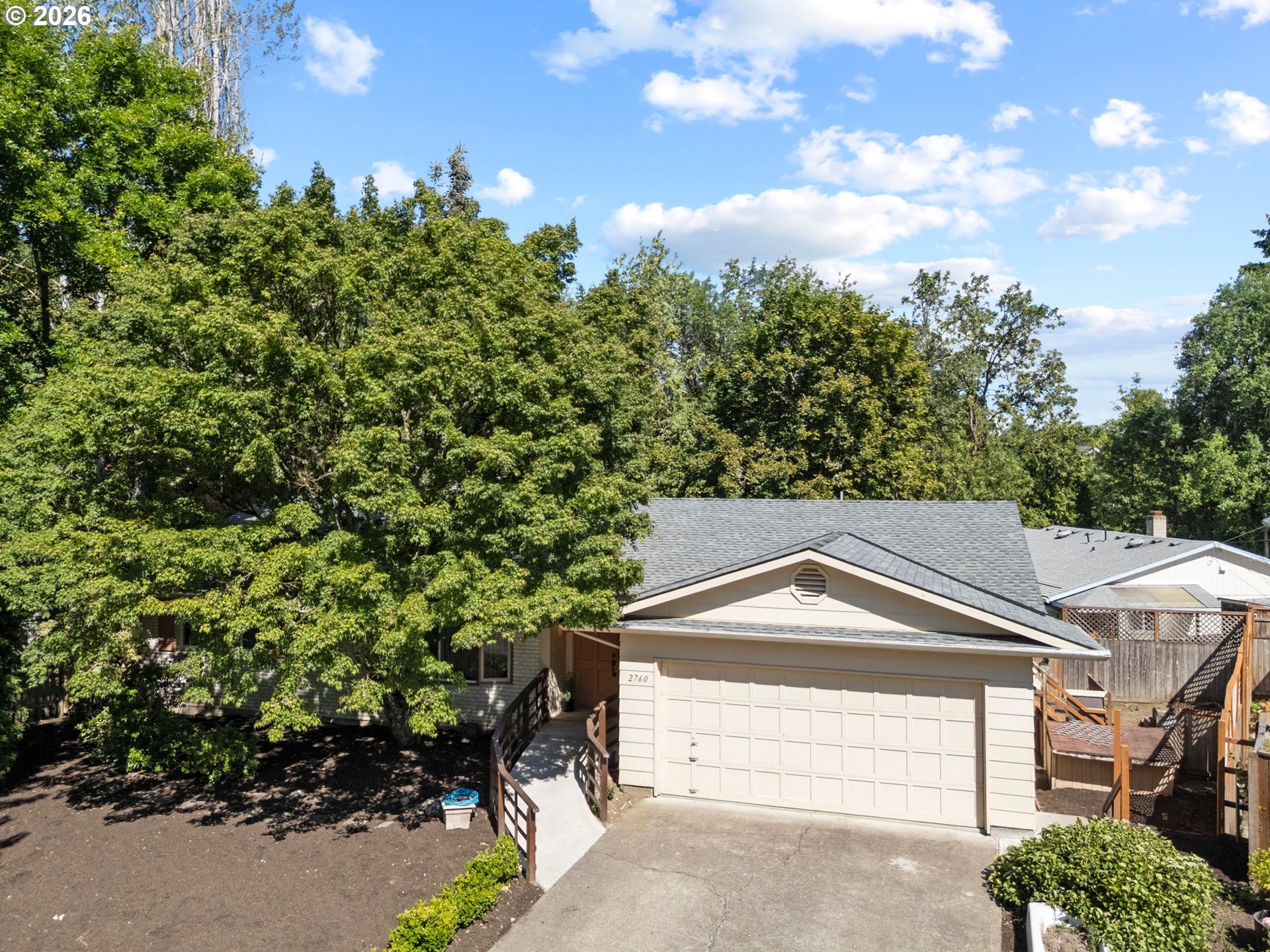 2760 Southwest 175th Avenue Beaverton, OR 97003 - Photo 2 of 27