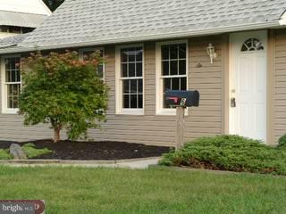 6 Hale Road Levittown, PA 19056 - Photo 1 of 6 Gallery Image 1