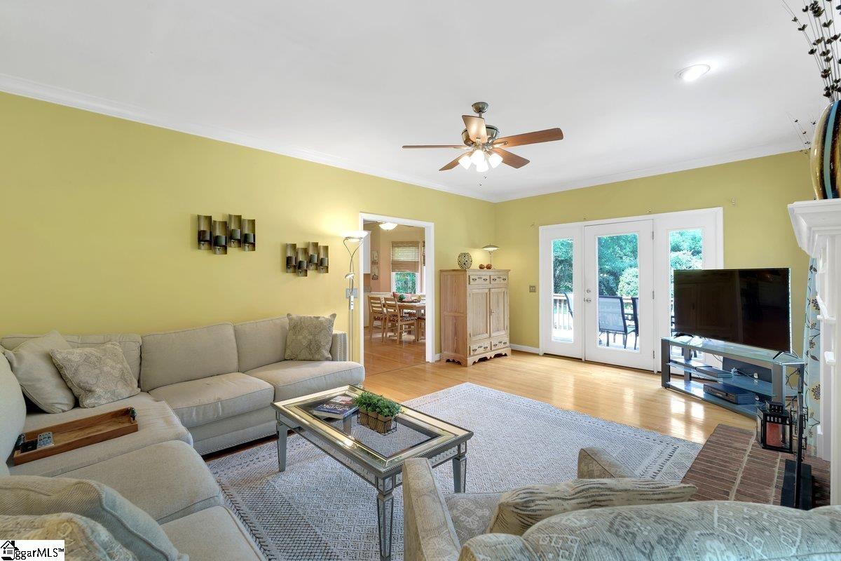 7 Shadow Point Court Simpsonville, SC 29681 - Photo 13 of 34 Gallery Image 13