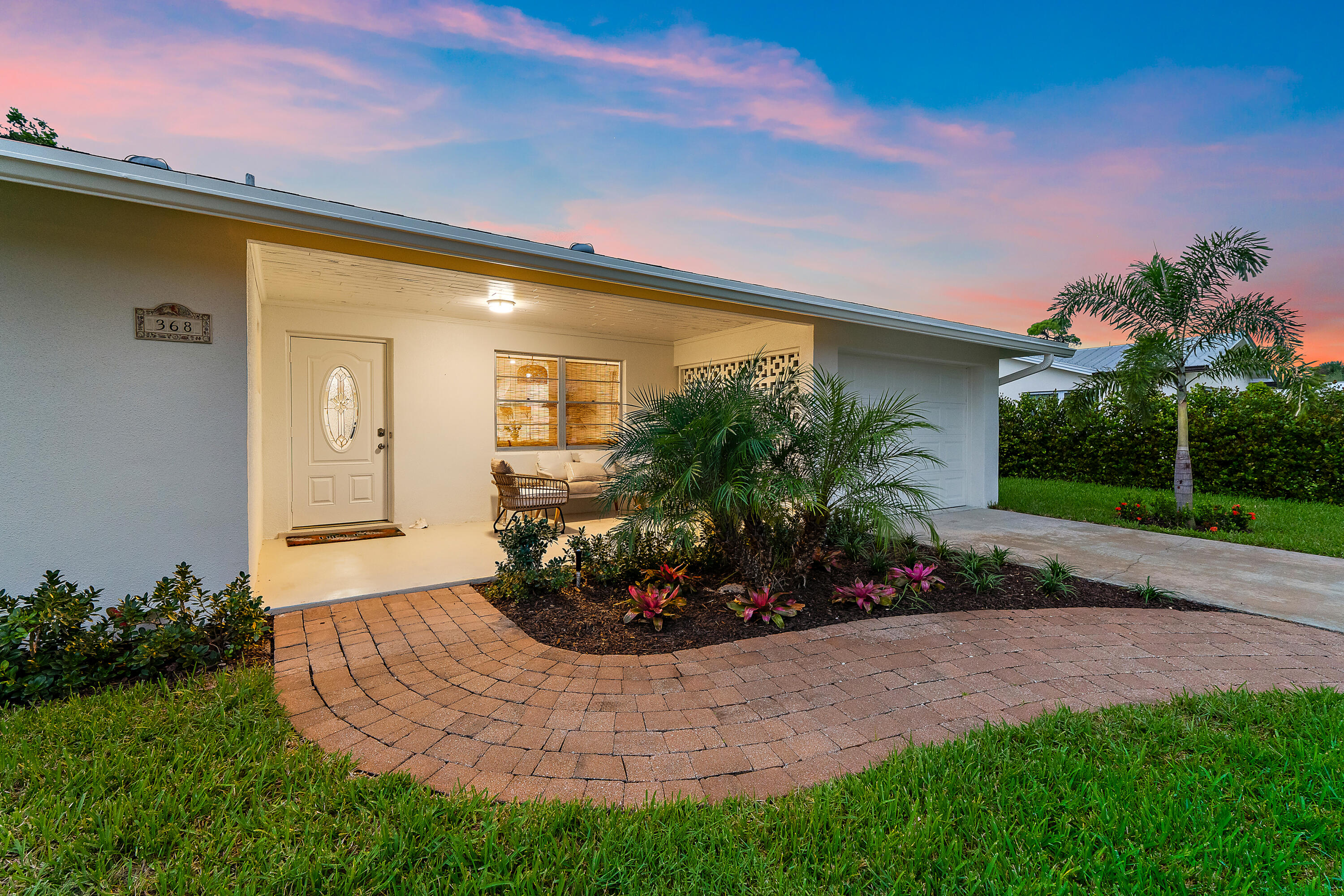 368 Church Road Tequesta, FL 33469 - Photo 5 of 50 005-368ChurchRd-Jupiter-FULL (2)