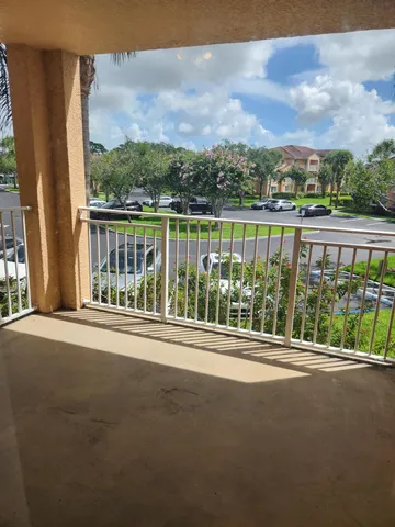 $1,850 | 161 Southwest Palm Drive, Unit 205, Port St. Lucie, FL 34986