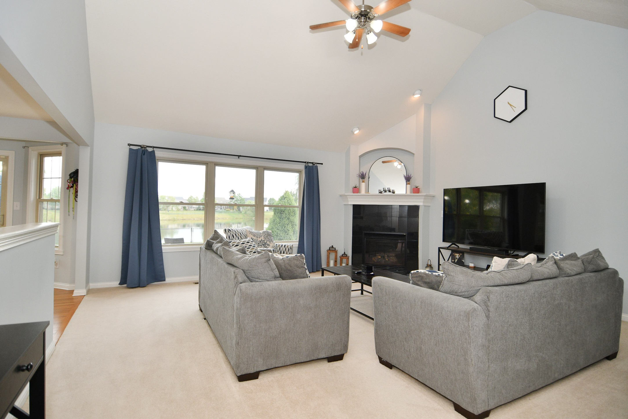 7162 Sunset Ridge Parkway Indianapolis, IN 46259 - Photo 11 of 57