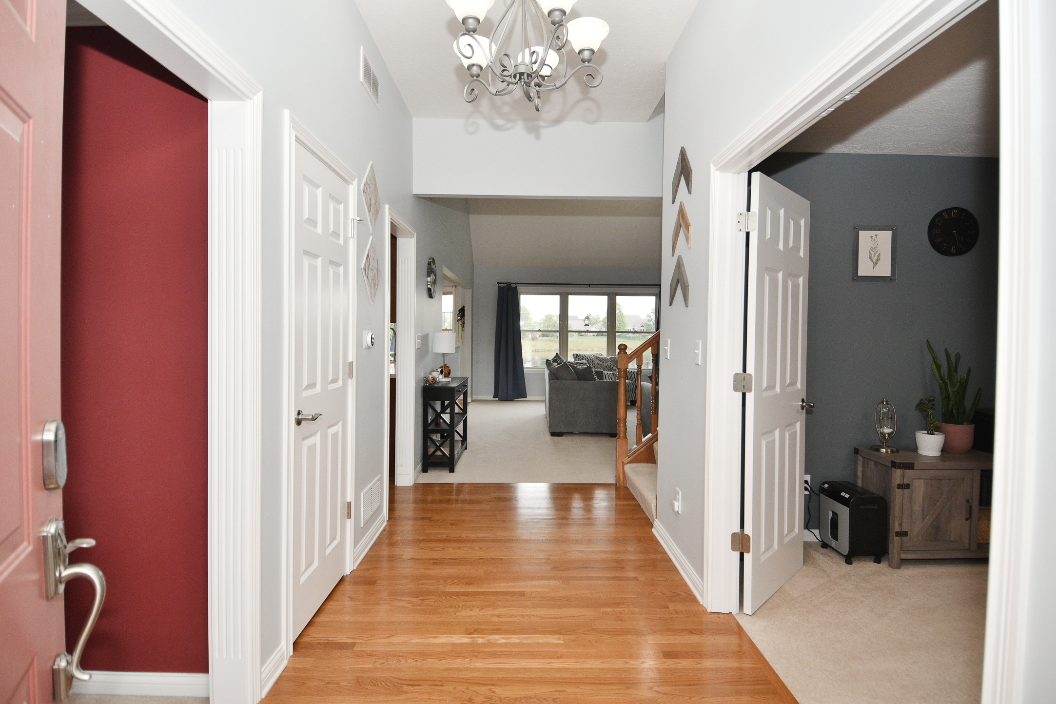 7162 Sunset Ridge Parkway Indianapolis, IN 46259 - Photo 3 of 57