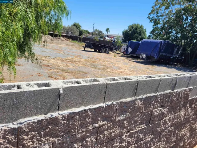 $600,000 | 210 North Broadway Avenue, Bay Point, CA 94565