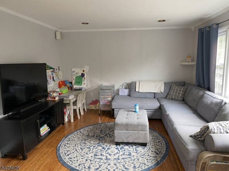 1386 Beverly Road Union, NJ 07083 - Photo 7 of 21