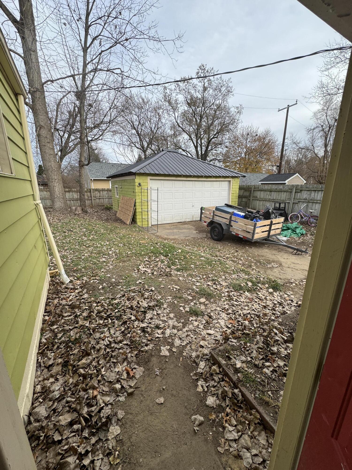 974 North Prospect Road Ypsilanti, MI 48198 - Photo 24 of 24 20251124_203434865_iOS