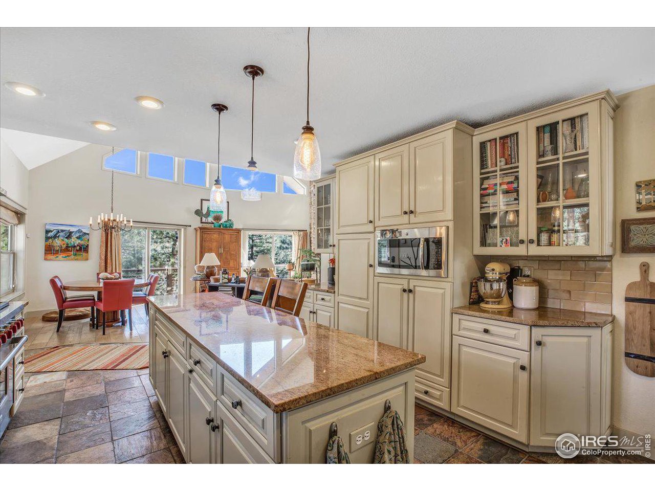 745 Sugarloaf Road Boulder, CO 80302 - Photo 5 of 37 Gallery Image 5