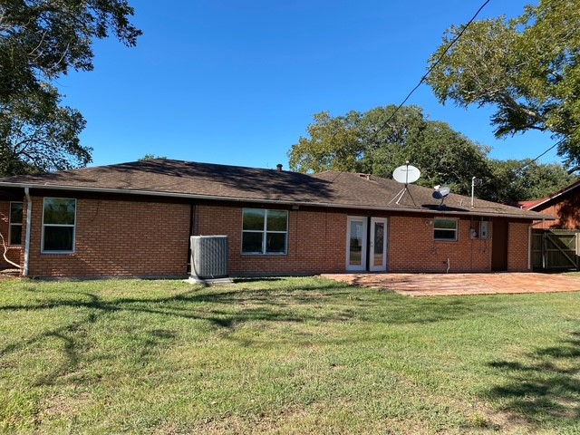 2202 Larry Drive Port Lavaca, TX 77979 - Photo 19 of 28