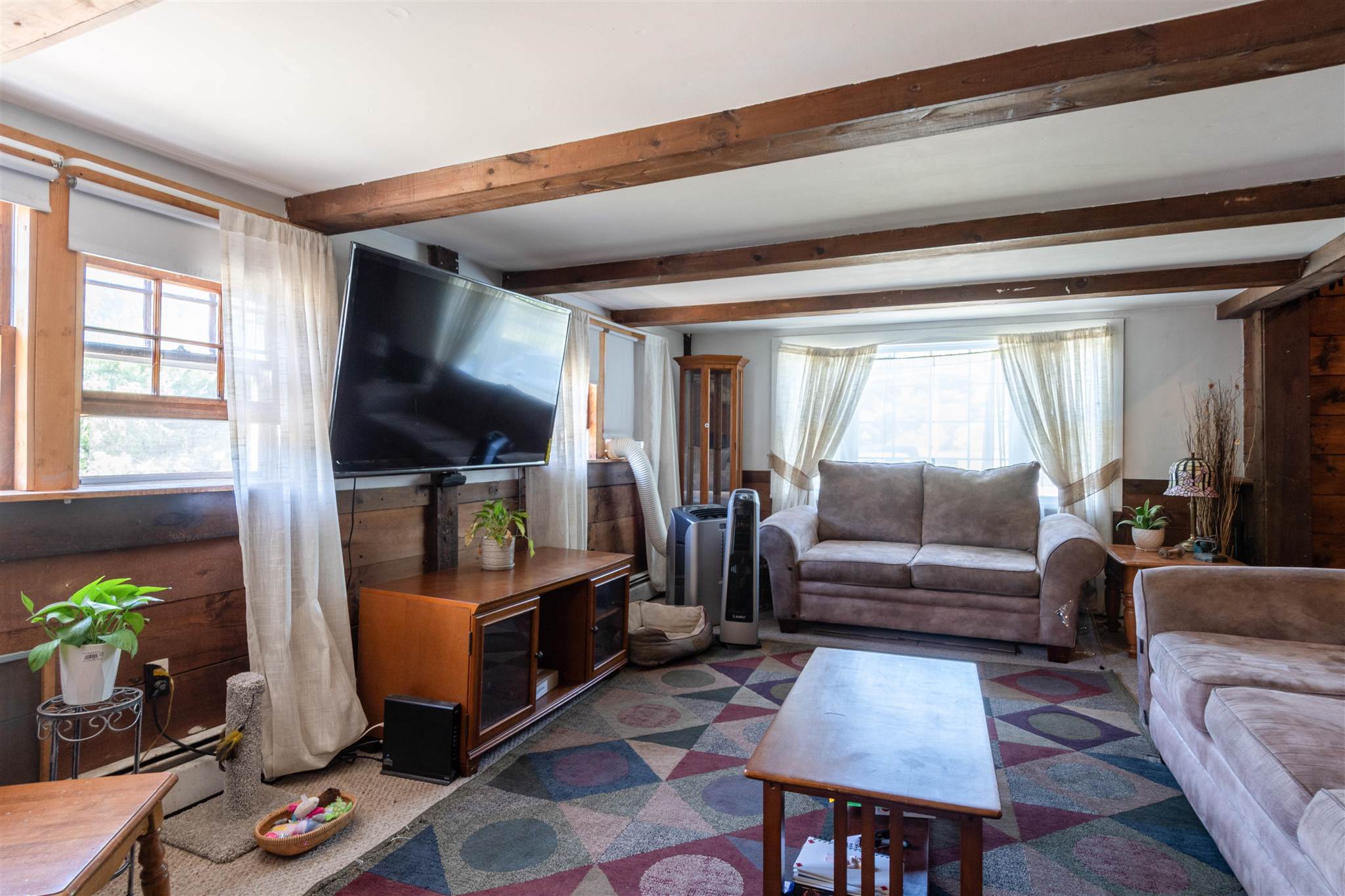 1292 Mammoth Road Pelham, NH 03076 - Photo 27 of 39