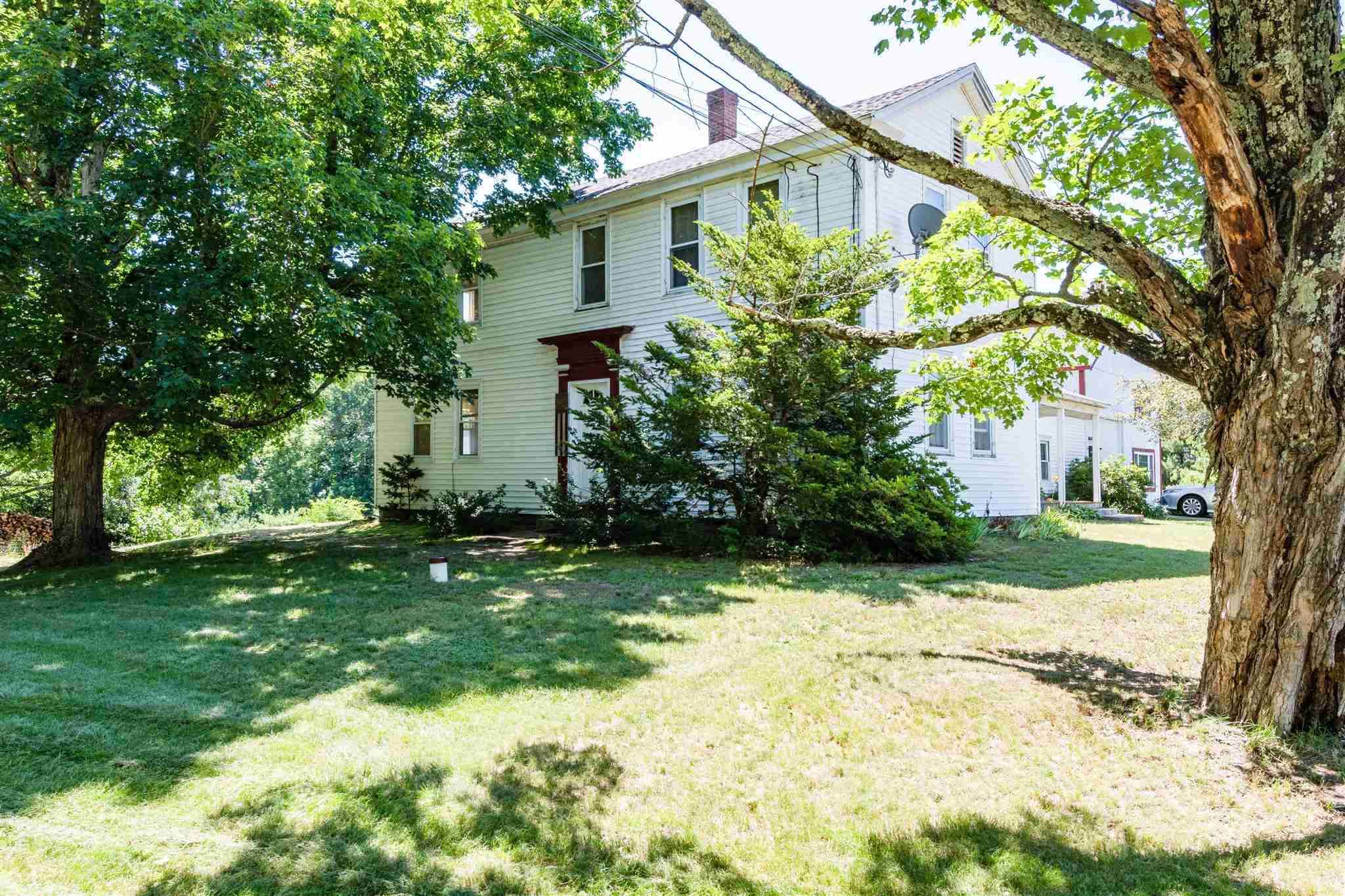 1292 Mammoth Road Pelham, NH 03076 - Photo 38 of 39