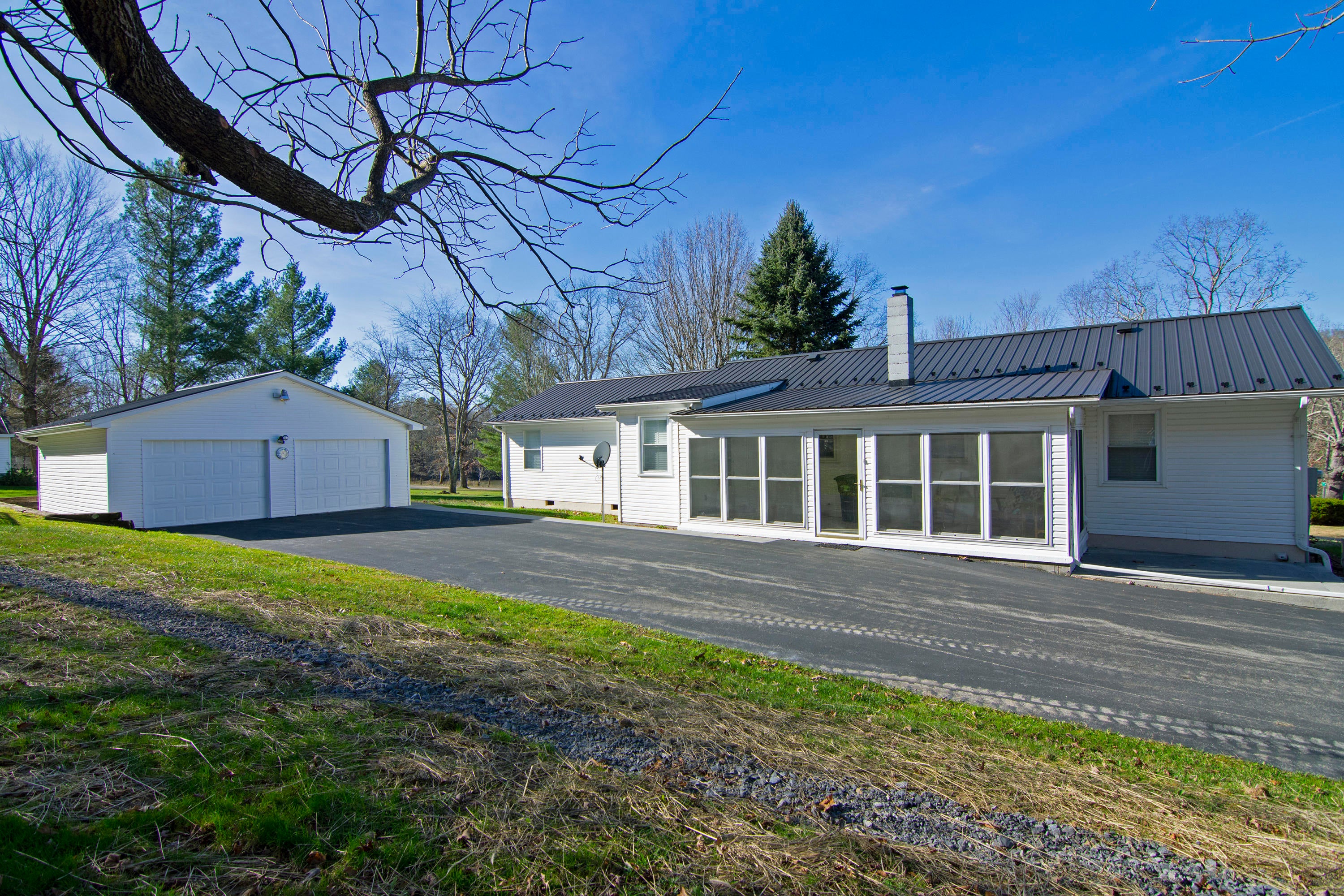 1931 Zenith Road Gap Mills, WV 24941 - Photo 77 of 98 Gallery Image 77