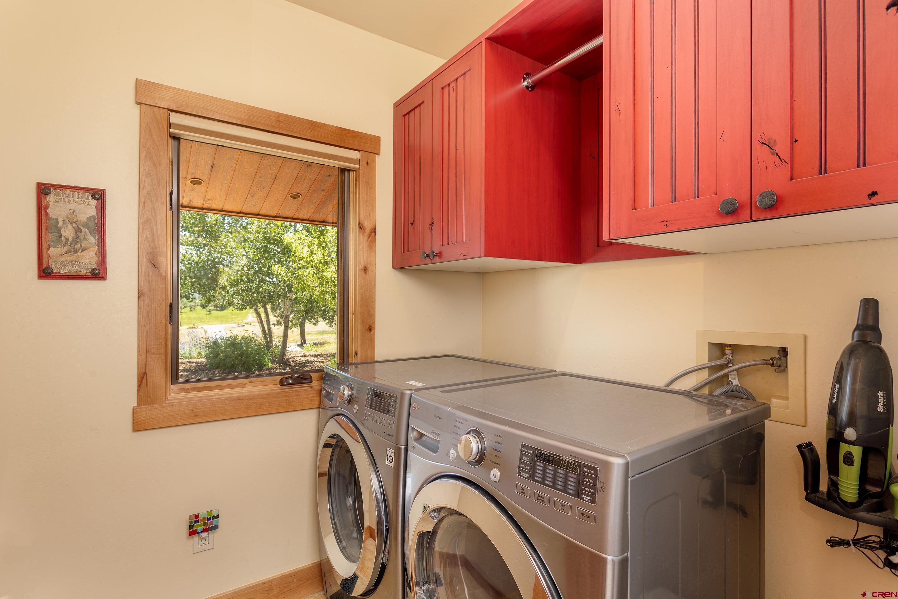 378 Colonial Drive Hesperus, CO 81326 - Photo 29 of 34 a utility room with dryer and washer