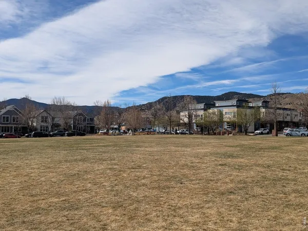$289,556 | 4710 Holiday Drive, Unit 101, Boulder, CO 80304