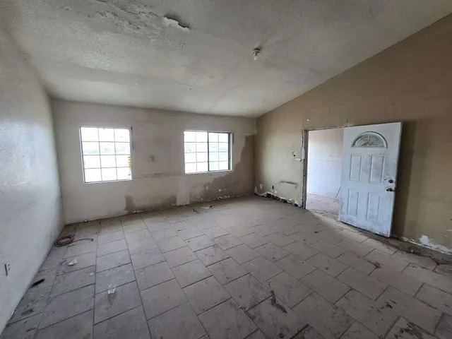 $98,999 | 1524 Wolsey Drive, Clint, TX 79836