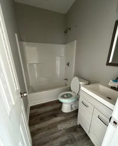 $241,500 | 3808 Dominique Drive, Chalmette, LA 70043