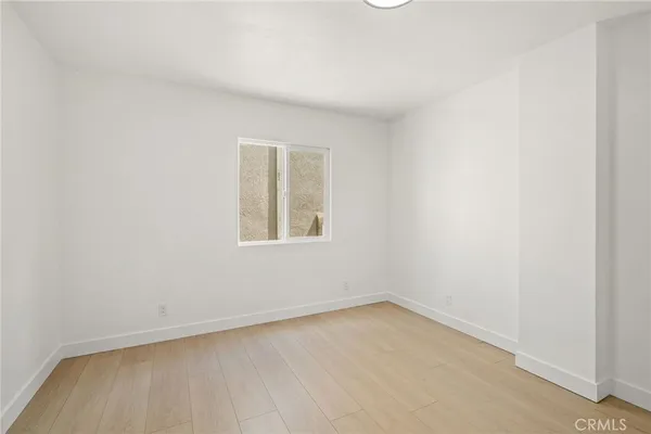 an empty room with closet