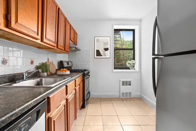 $595,500 | 1818 Newkirk Avenue, Unit DD4 | Ditmas Park