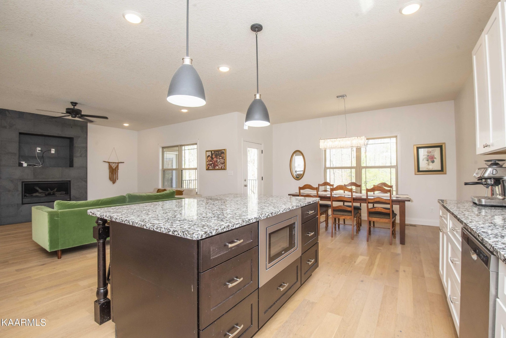 123 Newell Lane Oak Ridge, TN 37830 - Photo 6 of 58 Gallery Image 6