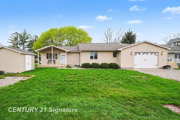 $259,000 | 5430 South Pine Street, Beaverton, MI 48612