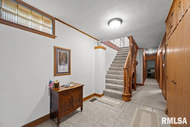 $323,000 | 9821 Highway 150, Coal Valley, IL 61240