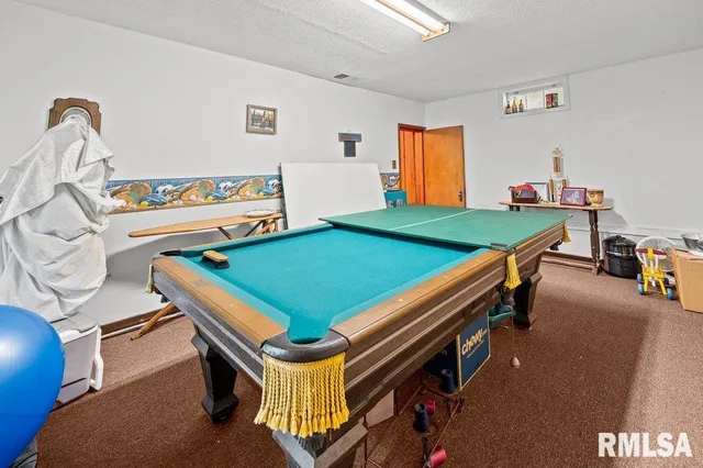 $323,000 | 9821 Highway 150, Coal Valley, IL 61240