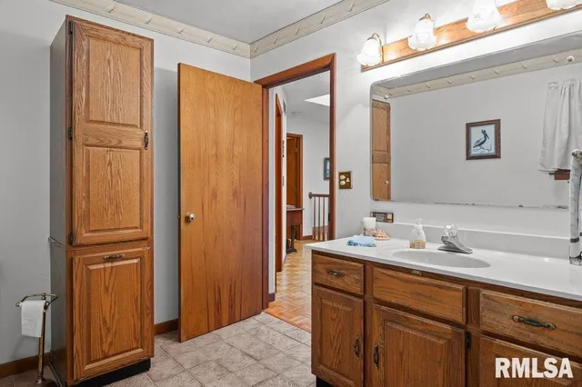 $323,000 | 9821 Highway 150, Coal Valley, IL 61240