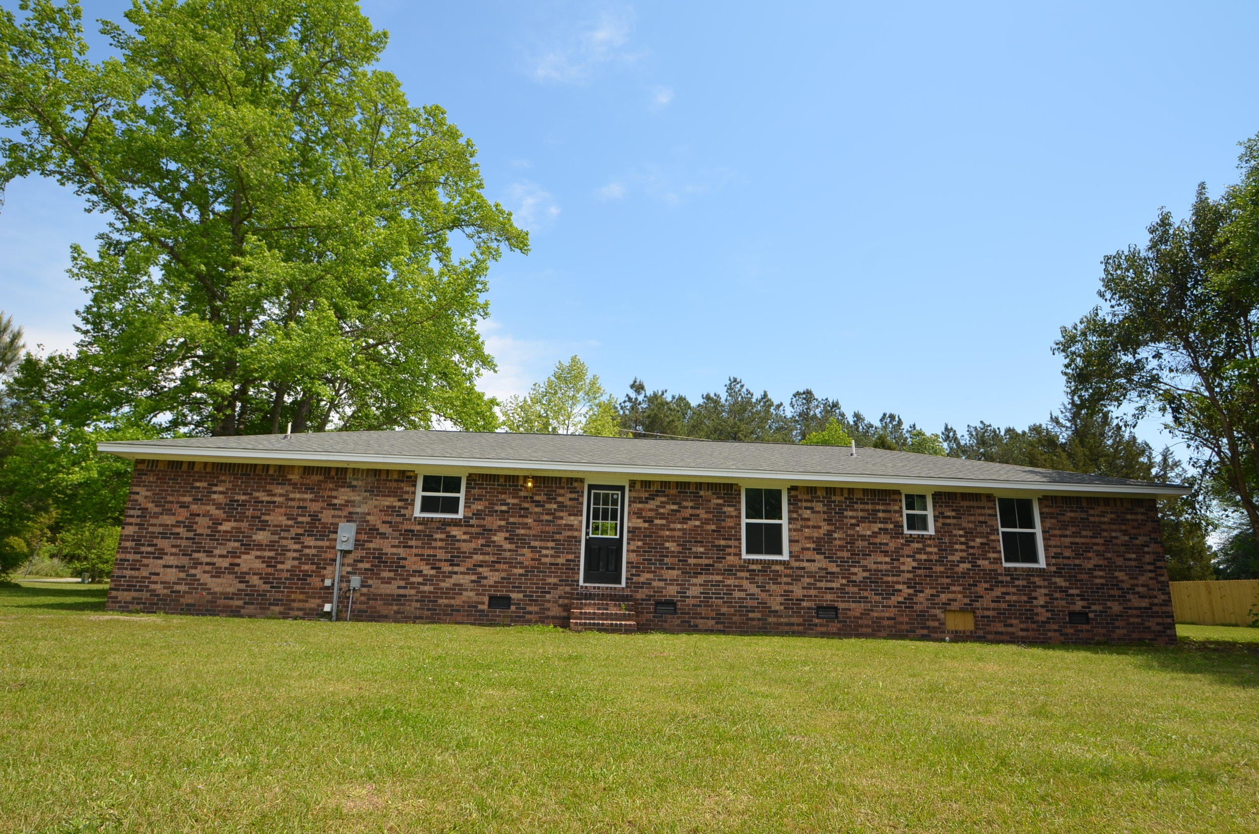 1255 Mail Rte Road Bonneau, SC 29431 - Photo 11 of 13 DSC_0533