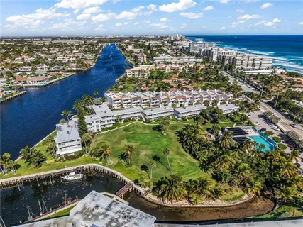 $459,999 | 1221 Hillsboro Mile, Unit 39B, Hillsboro Beach, FL 33062