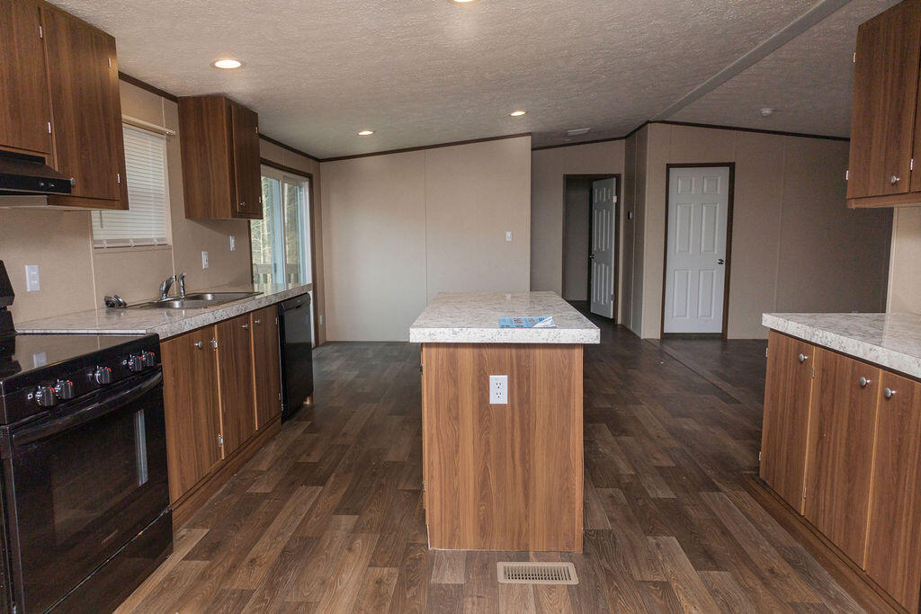 1337 Ridgeway Road LaFayette, GA 30728 - Photo 15 of 43 3E4A9696