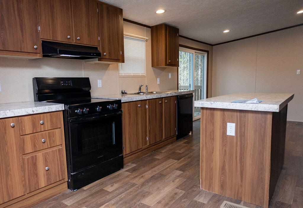 1337 Ridgeway Road LaFayette, GA 30728 - Photo 16 of 43 3E4A9699