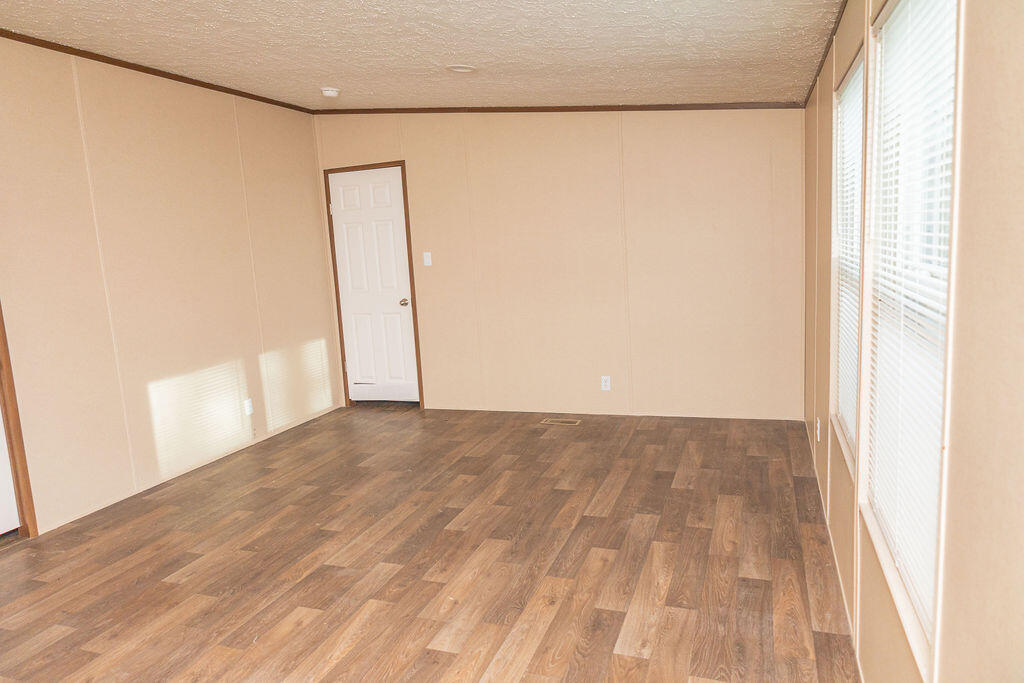 1337 Ridgeway Road LaFayette, GA 30728 - Photo 32 of 43 3E4A9787