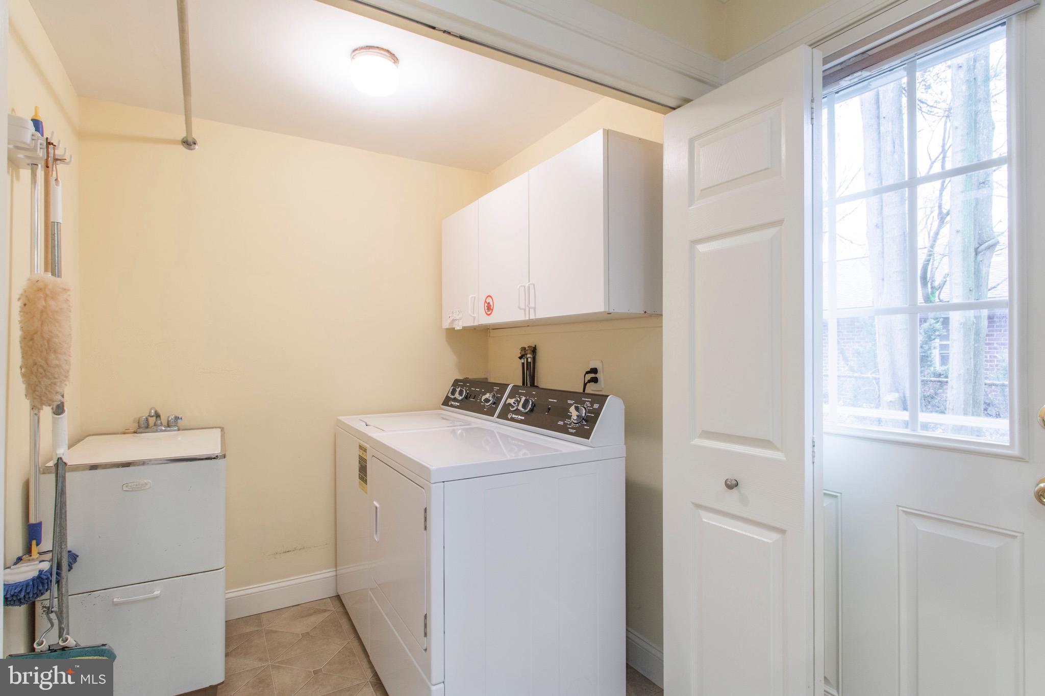 434 Wingate Road Huntingdon Valley, PA 19006 - Photo 16 of 35 1st Floor Laundry Area