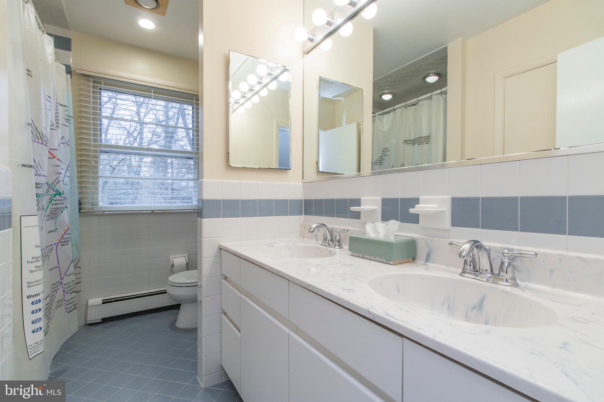 434 Wingate Road Huntingdon Valley, PA 19006 - Photo 27 of 35 Hall Bath