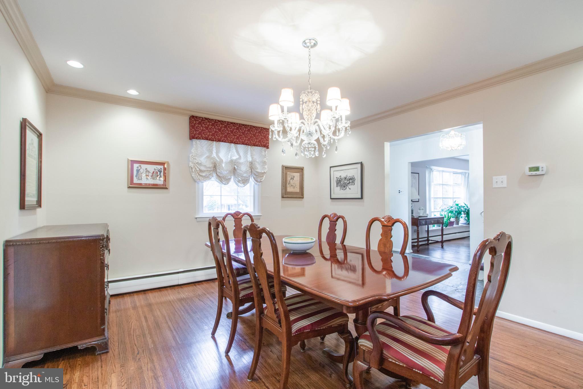 434 Wingate Road Huntingdon Valley, PA 19006 - Photo 7 of 35 Dining Room