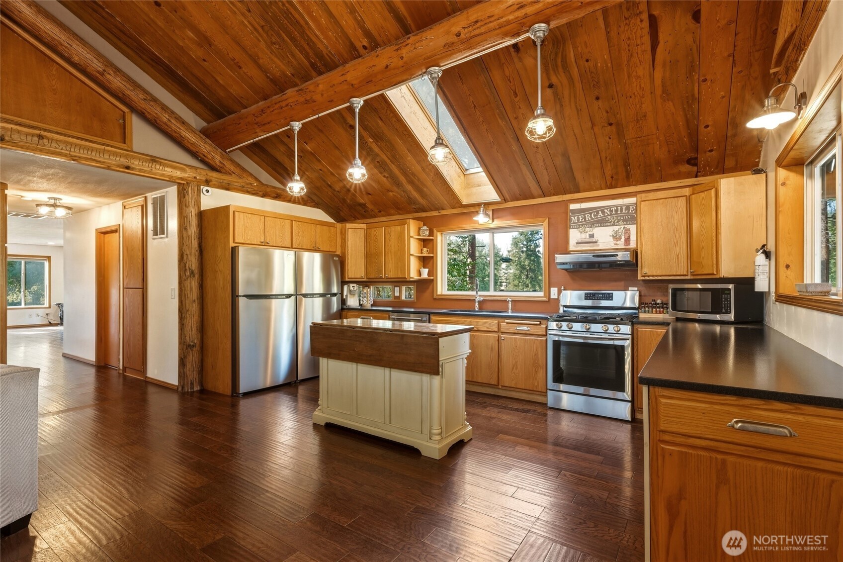 106 Wolf Ridge Lane Dayton, WA 99328 - Photo 10 of 40 Gallery Image 10