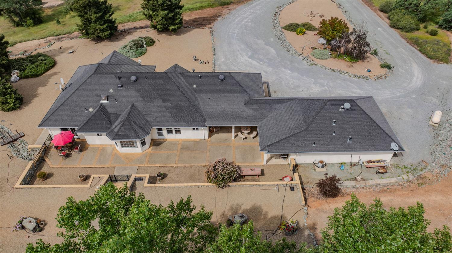 7043 South Burson Road Valley Springs, CA 95252 - Photo 5 of 99