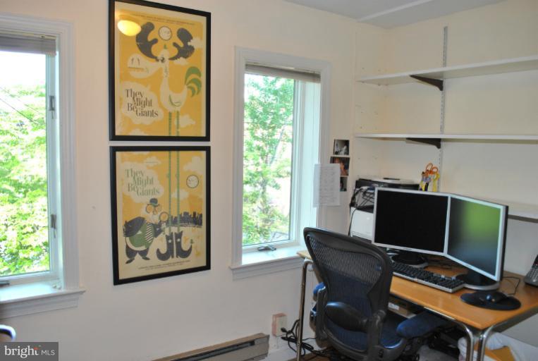 2254 Ontario Road Northwest Washington, DC 20009 - Photo 10 of 19 Study