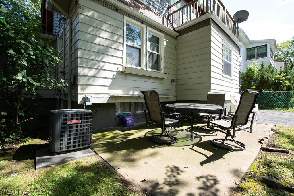 1052 Pembrook Road Cleveland Heights, OH 44121 - Photo 31 of 35 Gallery Image 31