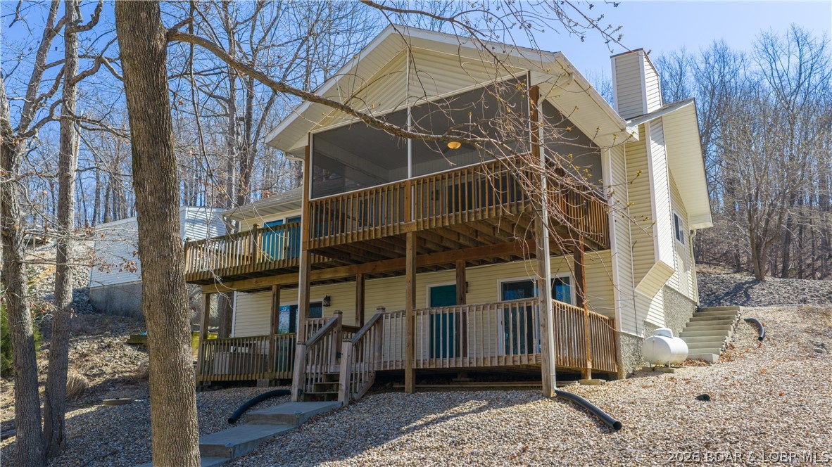 1403 Ginger Road Lake Ozark, MO 65049 - Photo 1 of 32